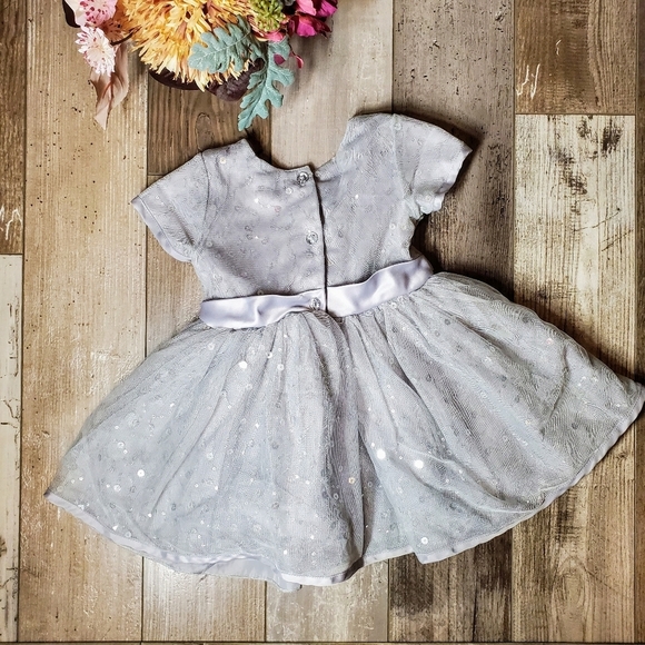 Nanette Lepore Girls Silver Gray Sequin Formal Holiday Dress Size 24m EUC - Picture 3 of 16
